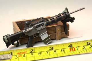 ws0042 expandable 1/6 scale Barney Ross assault rifle UH2  