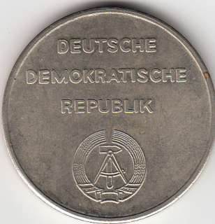   MEDAILLE Berlin Hauptstadt der DDR Palast der Republik