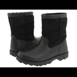 UGG Australia Beacon After Dark Black Sheepskin Mens Boots Shoes 5485 
