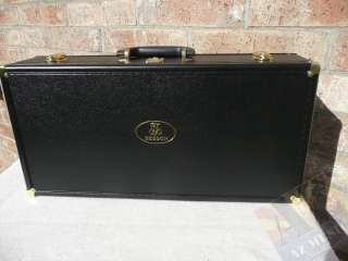 Besson BE100XL Bb Student Trumpet Complete Outfit Lacquer   Inspected 