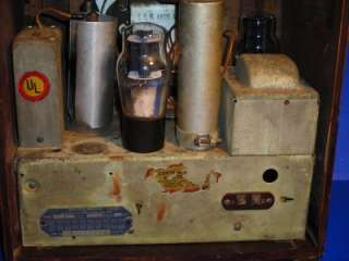   Police Shortwave Tube Radio Tombstone Wood Case # 1105 Art Deco  