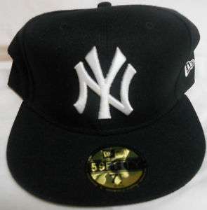 Yankees Black Fitted Flatbill Cap/Hat Size 7 1/4  J  