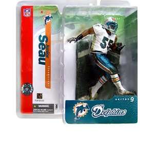   Seau in Miami Dolphins White Jersey Chase Variant Figure Toys & Games