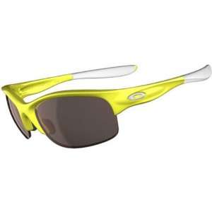 Oakley Commit SQ Womens Sport Outdoor Sunglasses   Mellow Yellow/VR28 