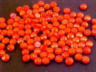 Vtg 100 RED ROUND FACETED NAIL HEAD GLASS BEADS GEM LIMITED QUANTITY 